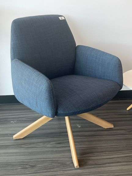 SIT ON IT SEATING ENVOL BLUE FABRIC SWIVEL LOUNGE CHAIRS WITH WOODEN BOTTOM APROX 3'x26"