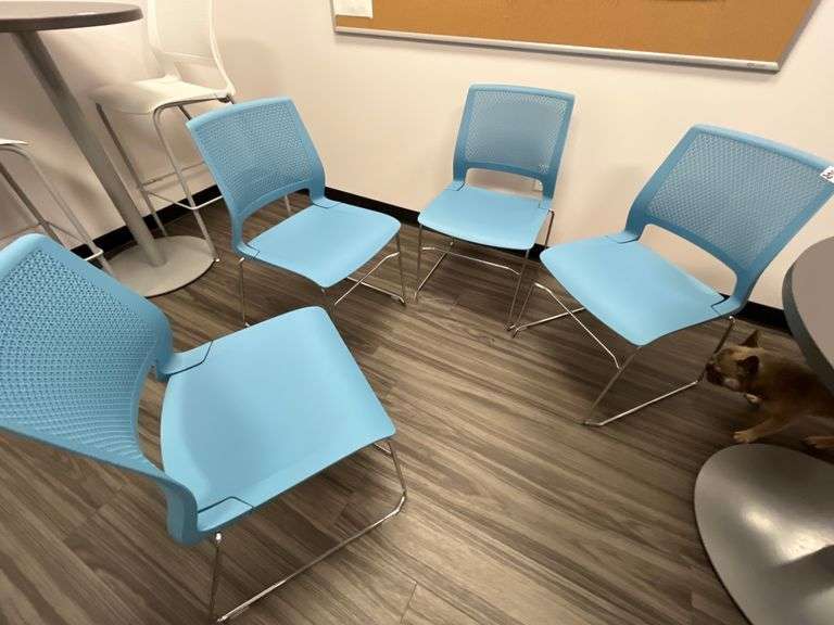 SET OF SITONIT SEATING LUMIN BREAKROOM CHAIRS 3-2215-71746