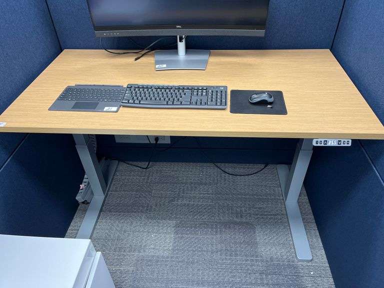 ADJUSTABLE HEIGHT ELECTRONIC STANDING DESK KDZT006 WITH POWER STRIP MOUNTED UNDERNEATH, DIGITAL HEIGHT DISPLAY, 3-PROGRAMMABLE SETTINGS STROKE: 663mm 58"x28" HEIGHT 22.5"MIN - 48.5"MAX H