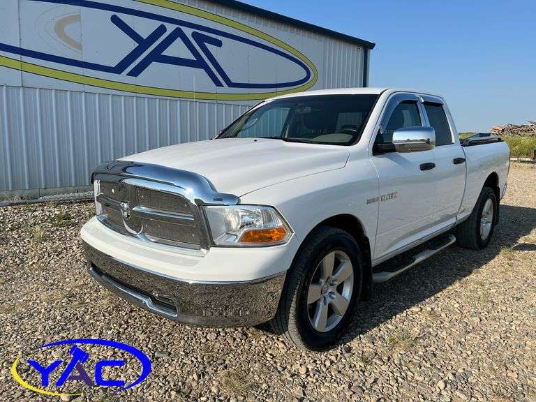 2010 DODGE RAM 1500 QUAD CAB 4WD