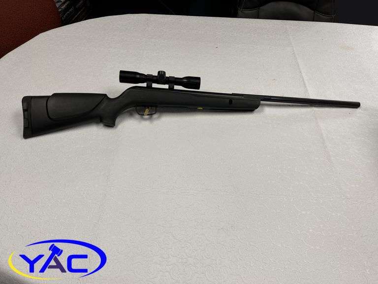 GAMO BIG CAT .177 CALIBRE PELLET GUN (NEED PAL) 04-1C-263004-13