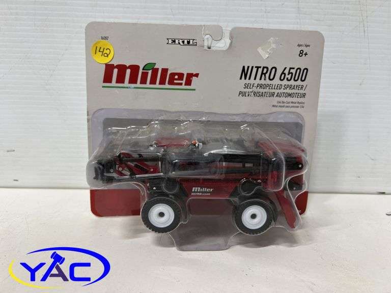 Miller 6500 High Clearance Sprayer - 1:64 Scale