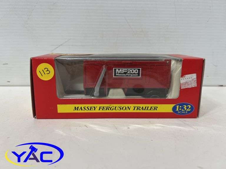 Massey Ferguson Dump Trailer - 1:32 Scale