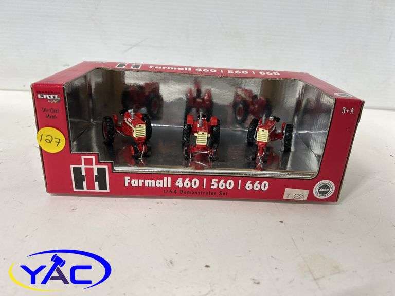 International Demonstrator Set 460, 560 & 660 - 1:64 Scale