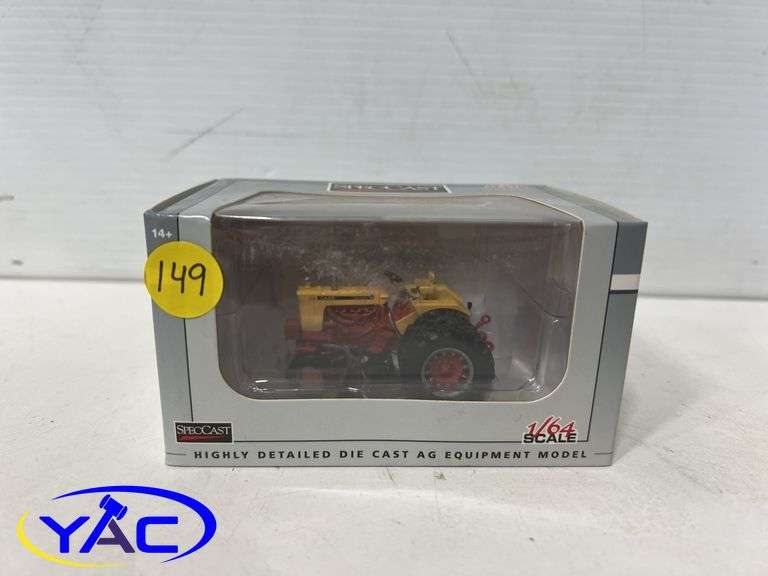 Case 930 with Duals - 1:64 Scale