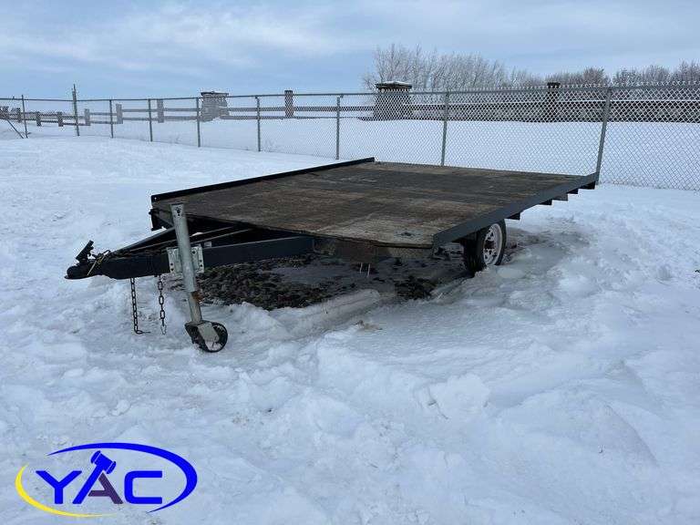 2010 SNOWMOBILE TRAILER