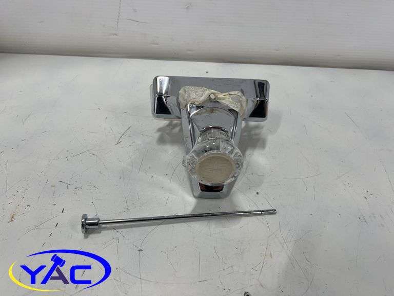 Moen Bath Taps - YAC Auctions
