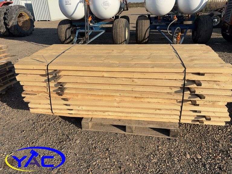 Rough Lumber 2" x 6" x  8' Spruce Planks Approx. 70 Pcs. Per Lift