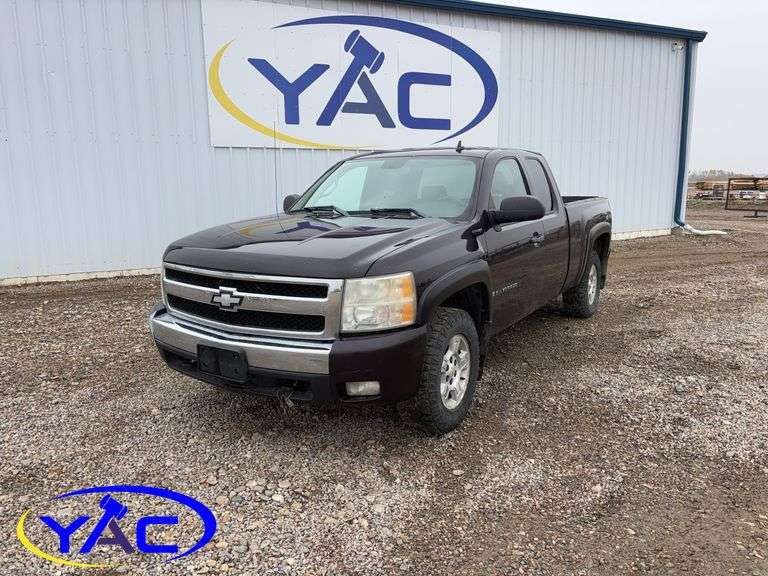 2008 CHEVROLET SILVERADO 1500 EXT CAB 4WD