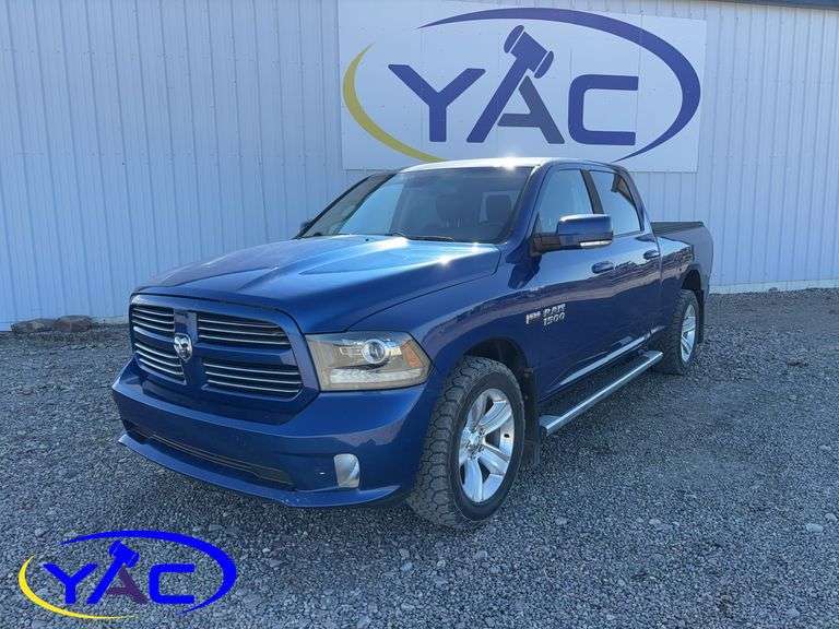 2015 DODGE RAM 1500 CREW CAB 4WD