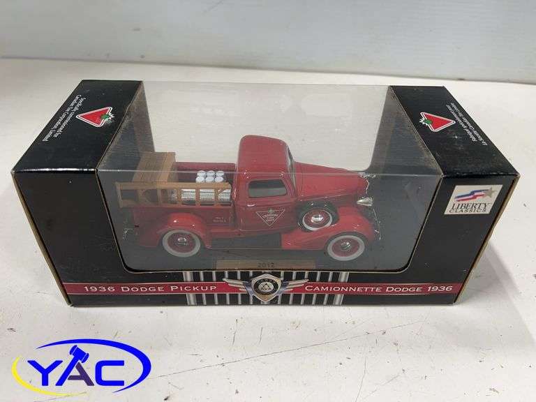 1936 Dodge Pickup Limited Edition - 1:24 Scale