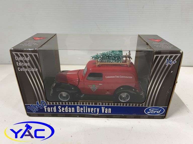 1940 Ford Delivery Van Limited Edition  - 1:24 Scale