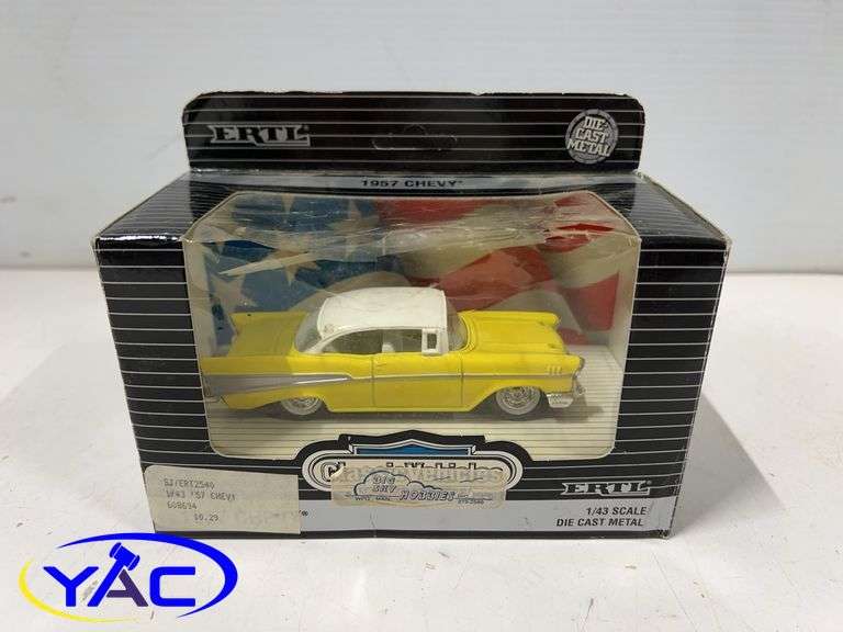 1957 Chev Sedan - 1:43 Scale