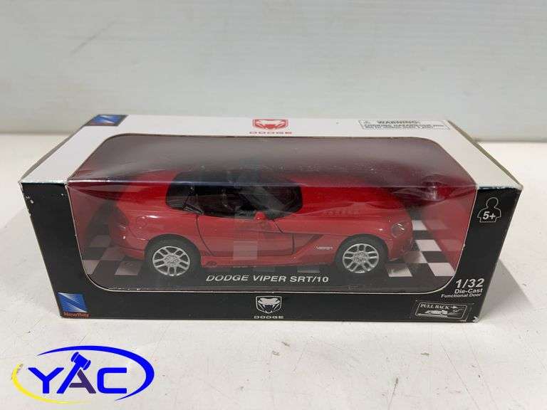 Dodge Viper SRT 10 - 1:32 Scale