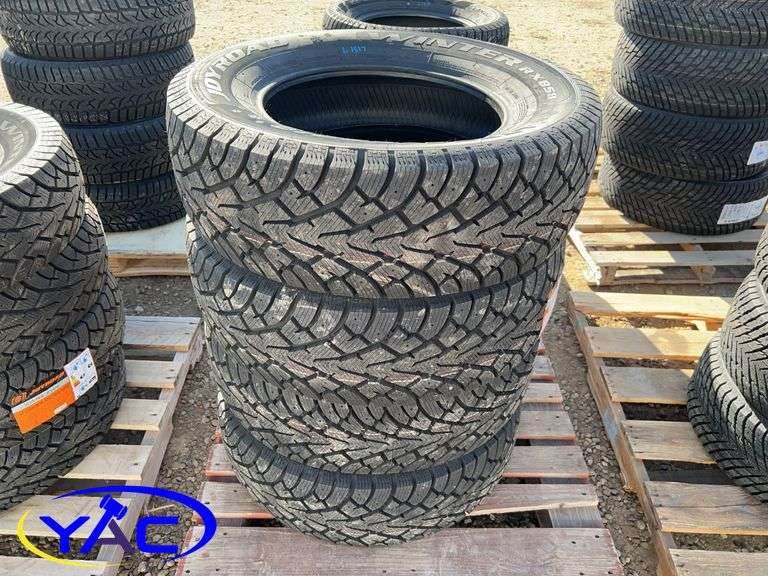 4 - 275/65R18 Tires (BUYER MUST PAY 4X THE BID PRICE)