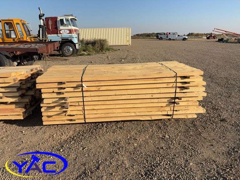 Rough Lumber 2" x 6" x 8' Spruce Planks Approx. 70 Pcs. Per Lift