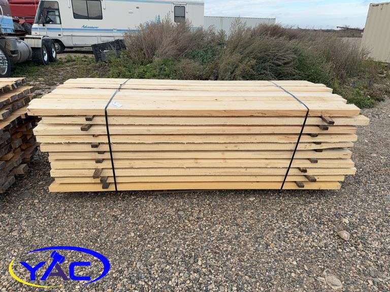 Rough Lumber 2 "x 4" x 8' Spruce Approx. 100 Pcs. Per Lift