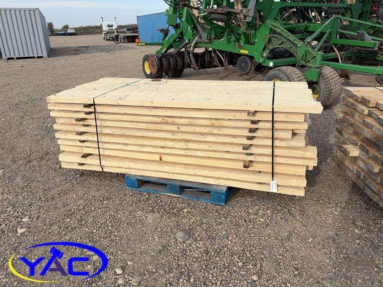Rough Lumber 2" x 6" x 8' Spruce Planks Approx. 70 Pcs. Per Lift