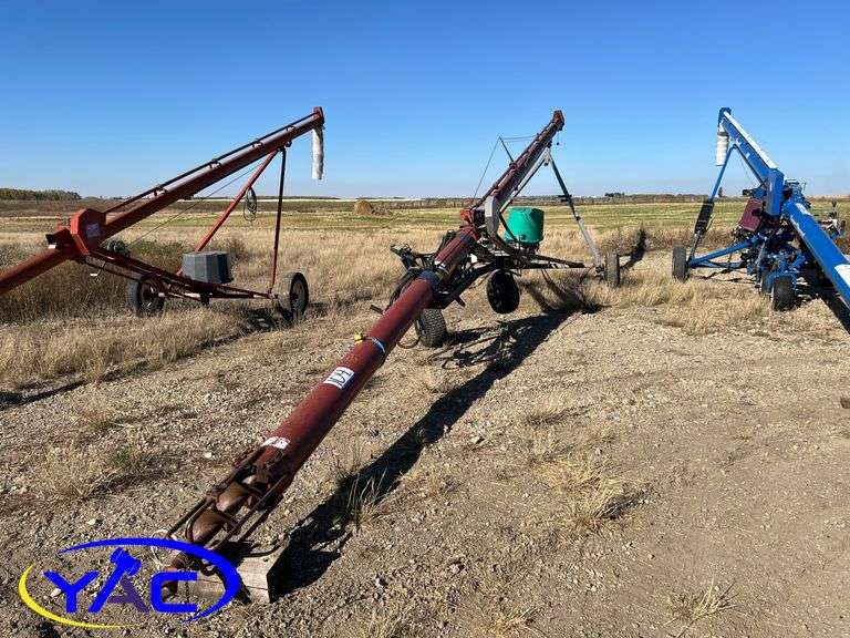 Sakundiak HD8-1600 Auger W/ Mover
