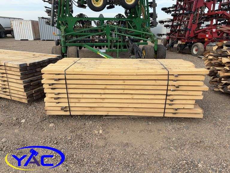 Rough Lumber 2" x 6" x 8' Spruce Planks Approx. 70 Pcs. Per Lift
