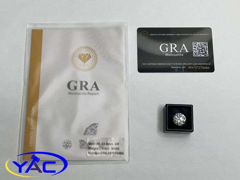 13mm 8.0ct Moissanite Lab Diamond - Round Brilliant Cut