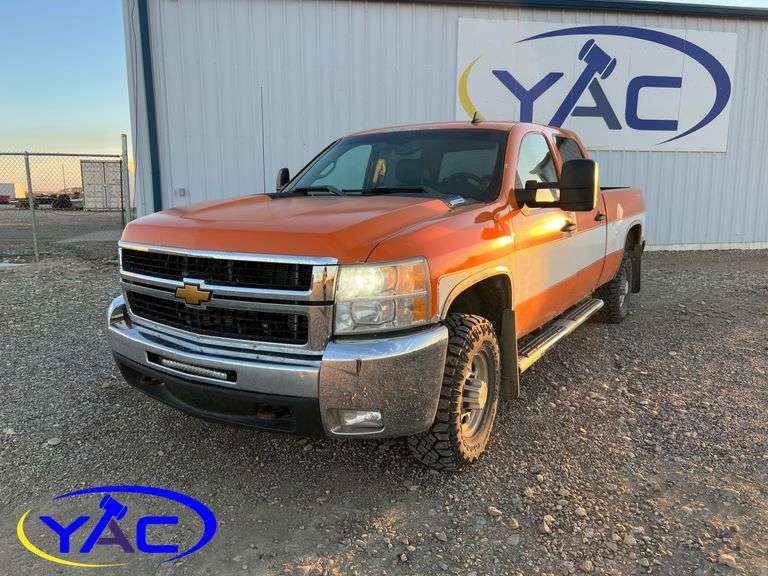 2007 CHEVROLET SILVERADO 2500HD CREWCAB 4WD DIESEL