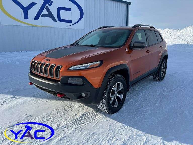 2016 JEEP CHEROKEE TRAILHAWK 4DR 4WD