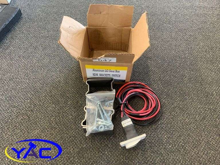 Atwood Landing Gear Switch - YAC Auctions