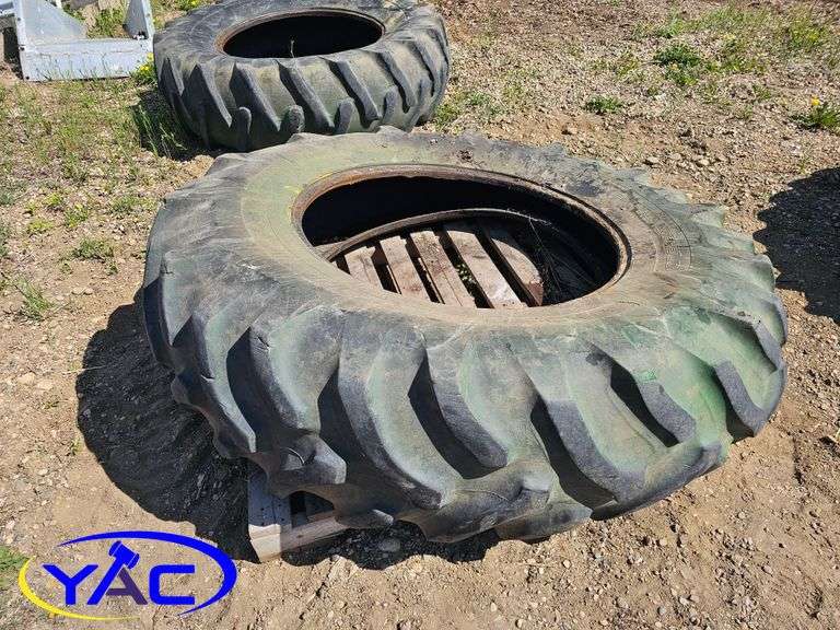 1- 20.8 x 38 KELLY SPRINGFIELD POWER MARK TIRE