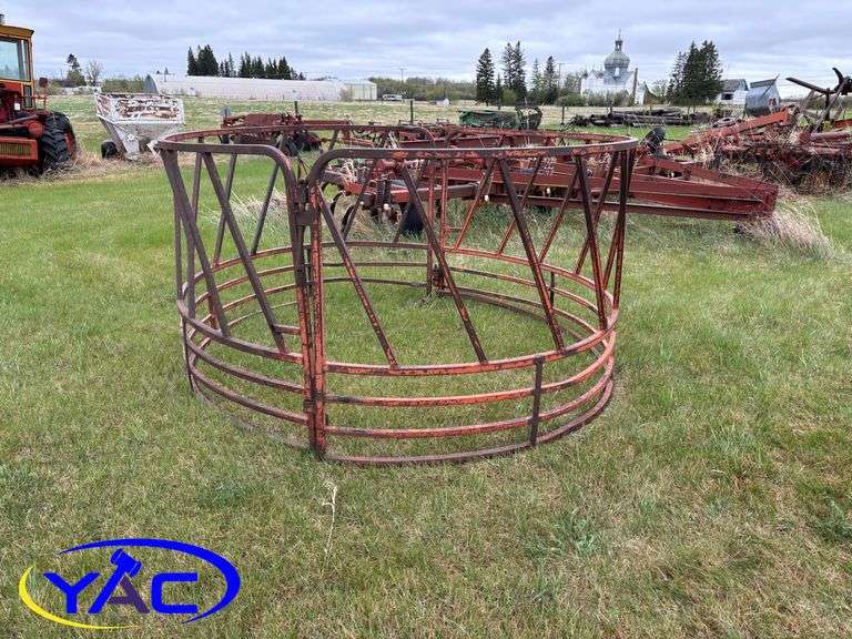 ROUND BALE FEEDER