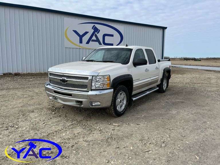 2011  CHEVROLET  SILVERADO 1500 CREWCAB 4WD