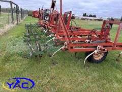 MODEL 45 IH VIBRA SHANK CULTIVATOR