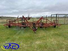 MODEL 45 IH VIBRA SHANK CULTIVATOR