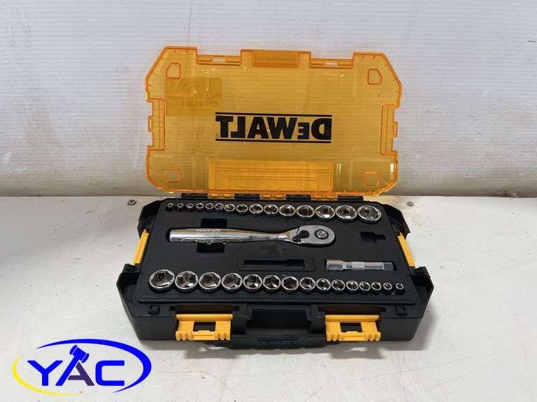 DeWalt 1/4-3/3 Socket