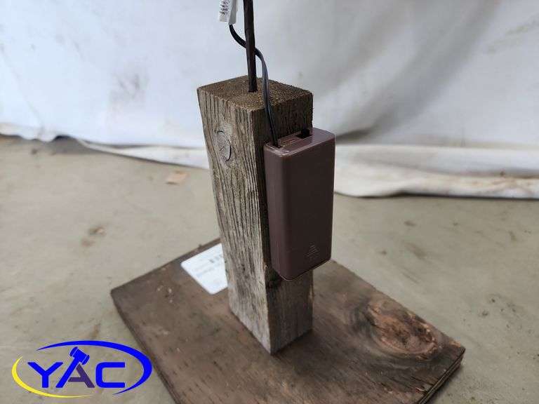 LED Tree Light On Stand