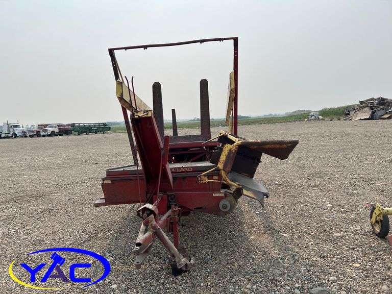 NEW HOLLAND 1000 STACKLINER