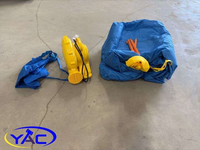 Bouncy Castle (Returned Item, Opened Box & Possibly Missing Parts)