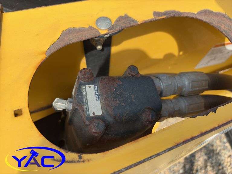 NEW HOLLAND 94C HEADER