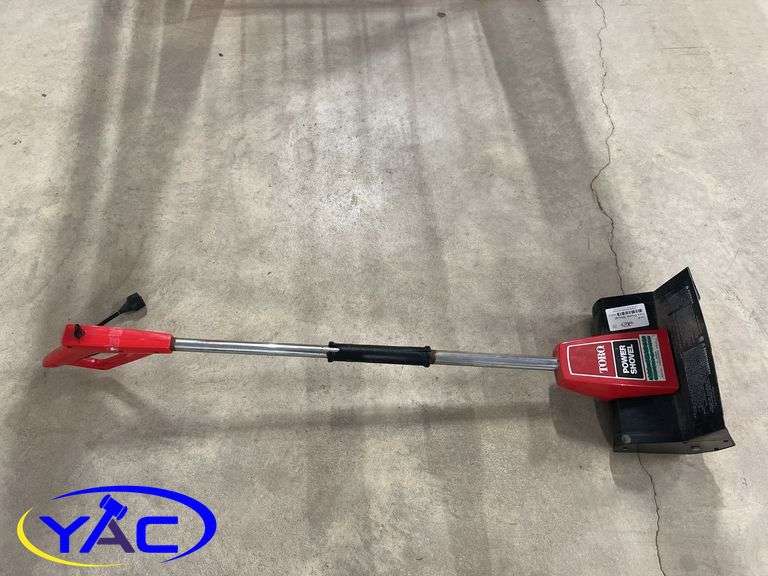 Toro Power Shovel