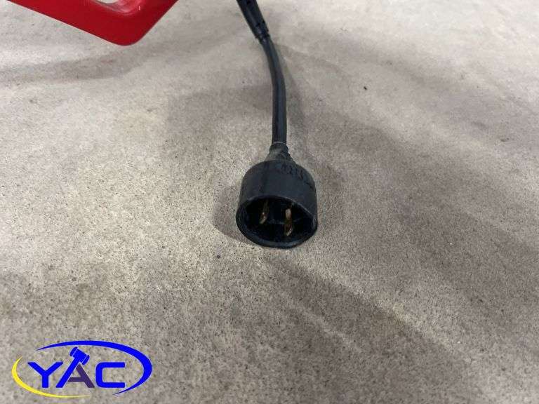Toro Power Shovel