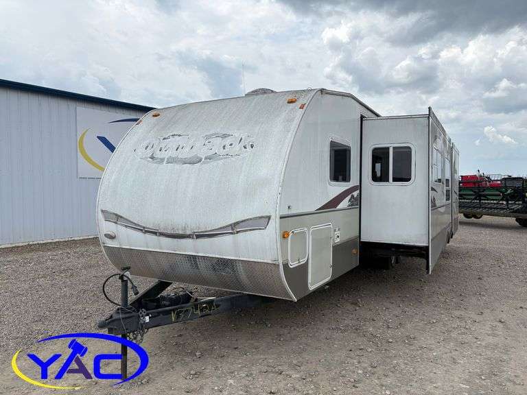 2007  KEYSTONE  OUTBACK BUMPER HITCH CAMPER