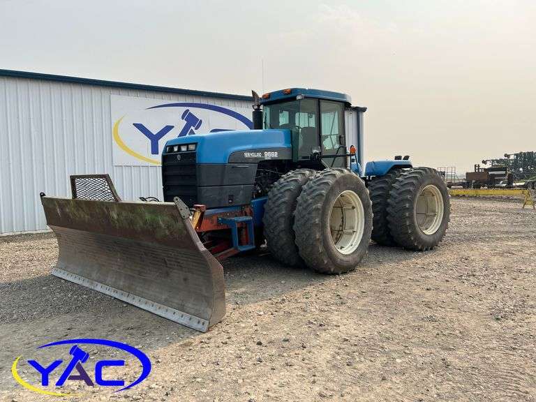 FORD VERSATILE 9682 4WD TRACTOR