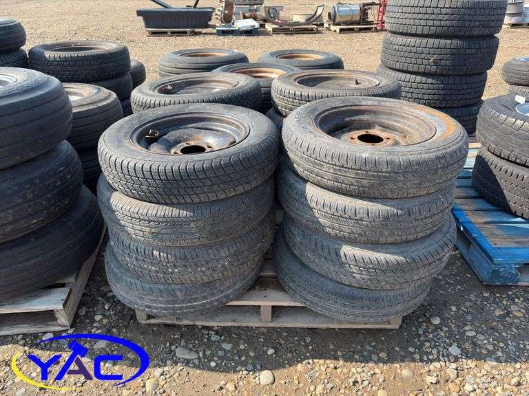 16 -15" Concord Packer Tires (Rims Only - Tires Cracked & Weathered)