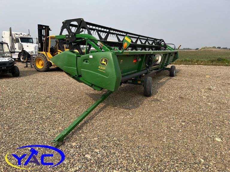 JOHN DEERE 630F HYDRAFLEX HEADER & TRANSPORT