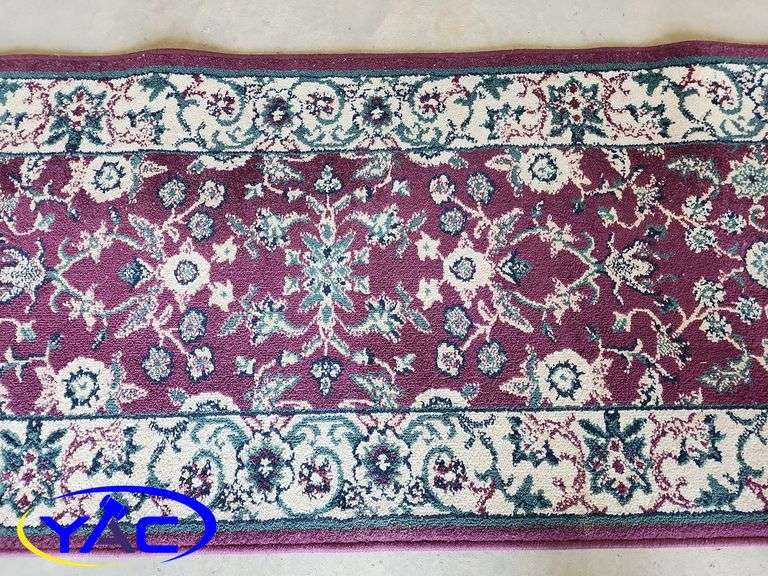 Carpet Runner 26"W x 7-1/2"L