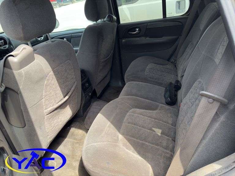 2002  GMC  ENVOY SLE 4WD