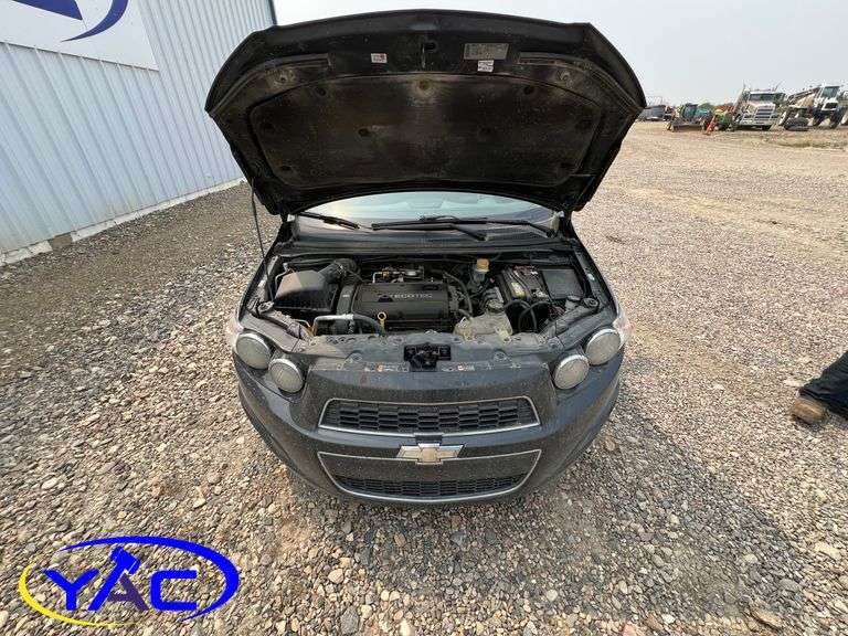 2013  CHEVROLET  SONIC LS HATCHBACK  2WD