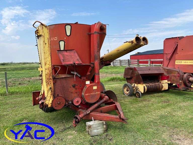 NEW HOLLAND 357 MIX MILL - FOR PARTS