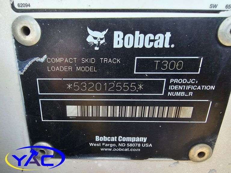 2006 S300 BOBCAT W/ BALE FORK