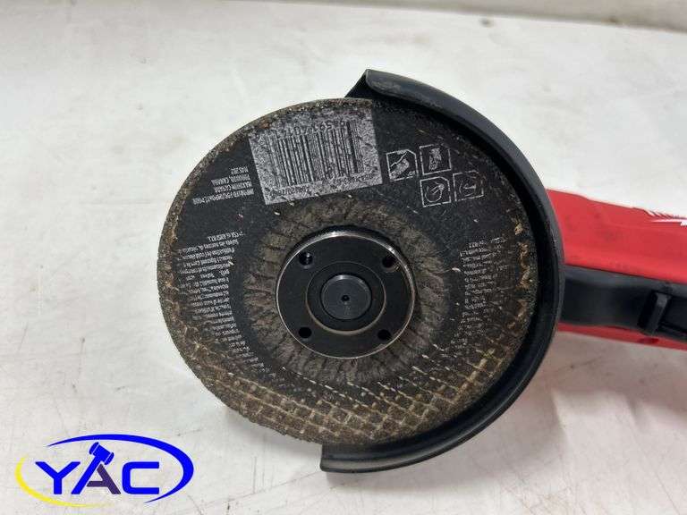 Milwaukee 4-1/2" Grinder